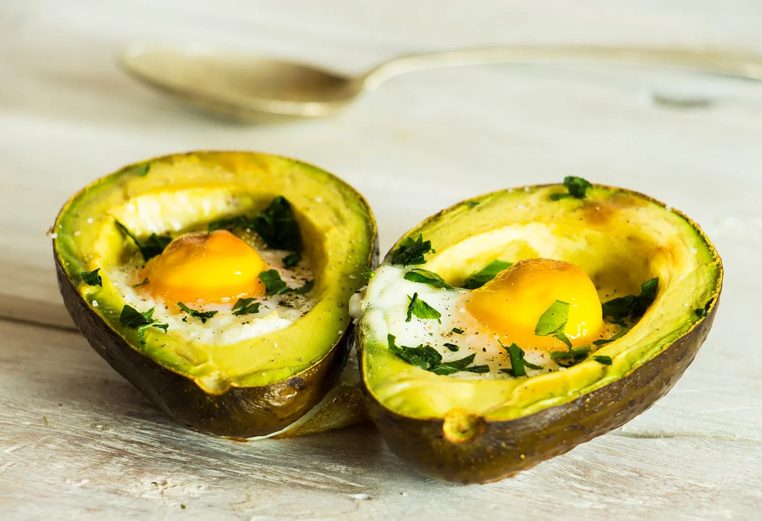 Avocado Baked Eggs Recipe - Pescetarian Kitchen