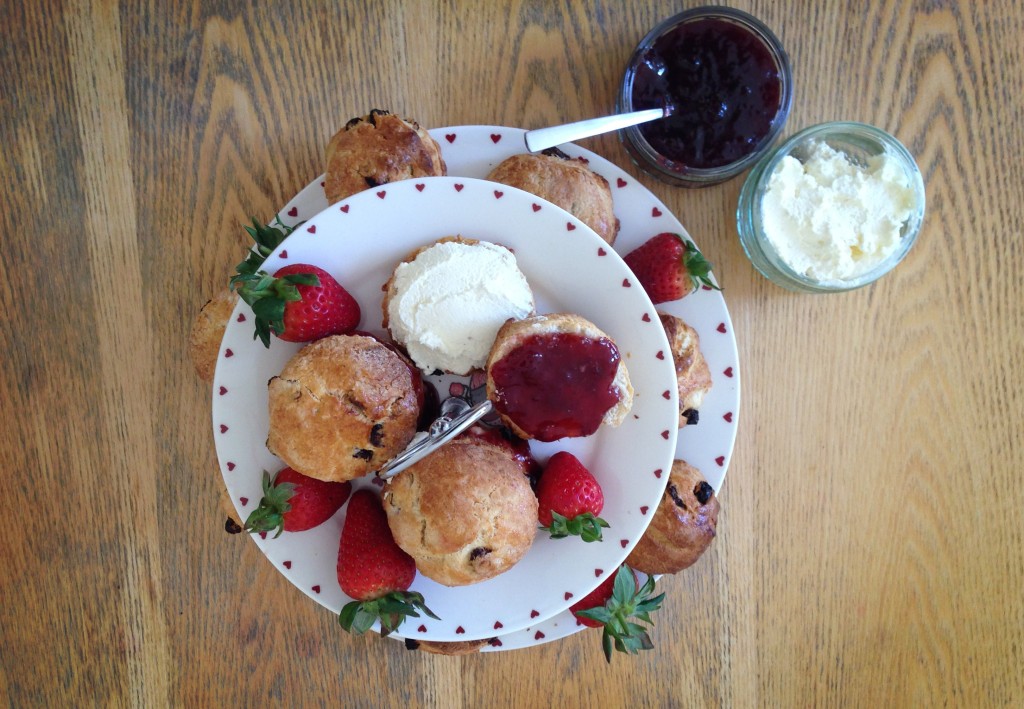 Jam Fruit Scones